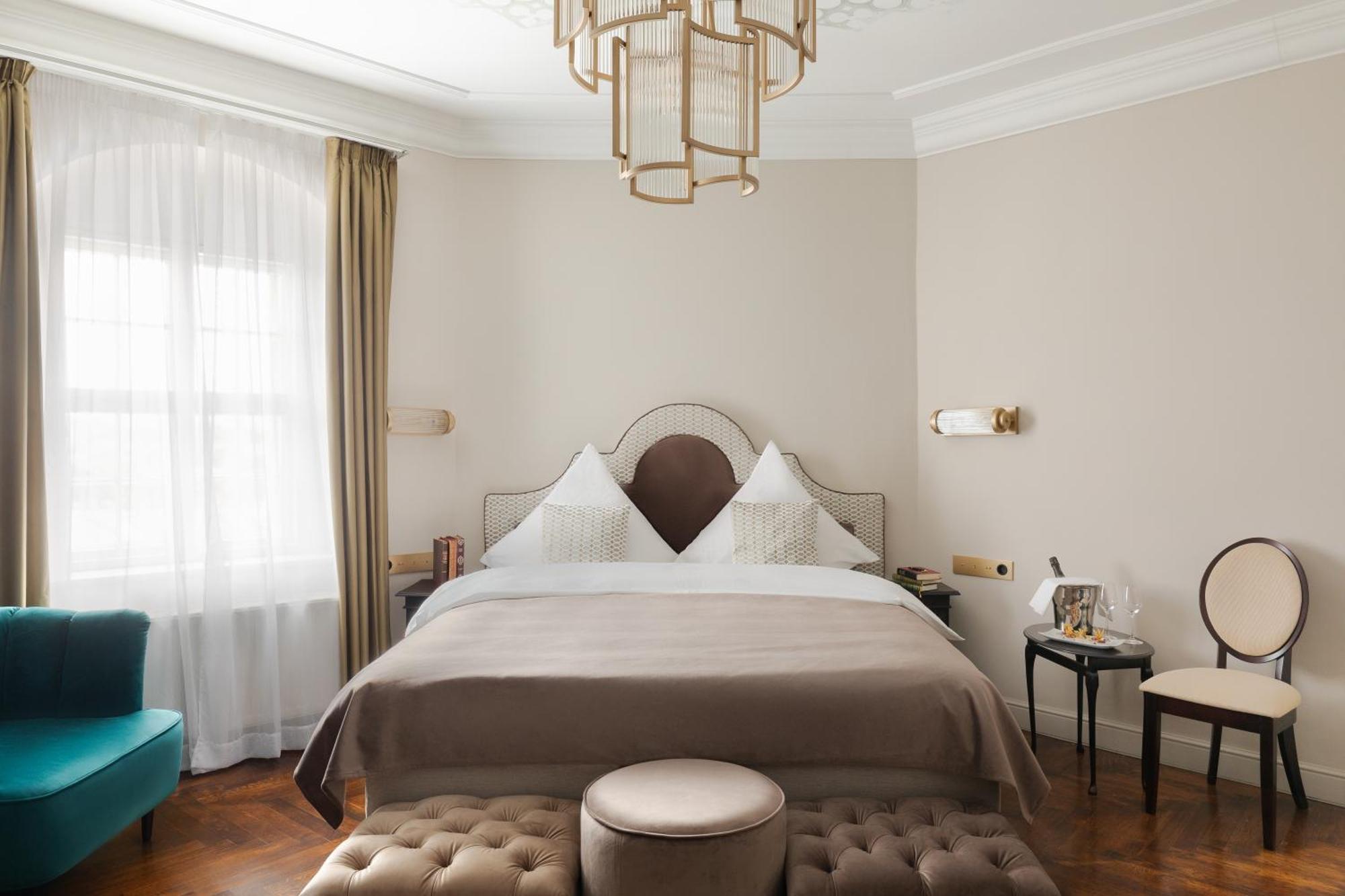 Schlosshotel Althoernitz Bertsdorf Buitenkant foto