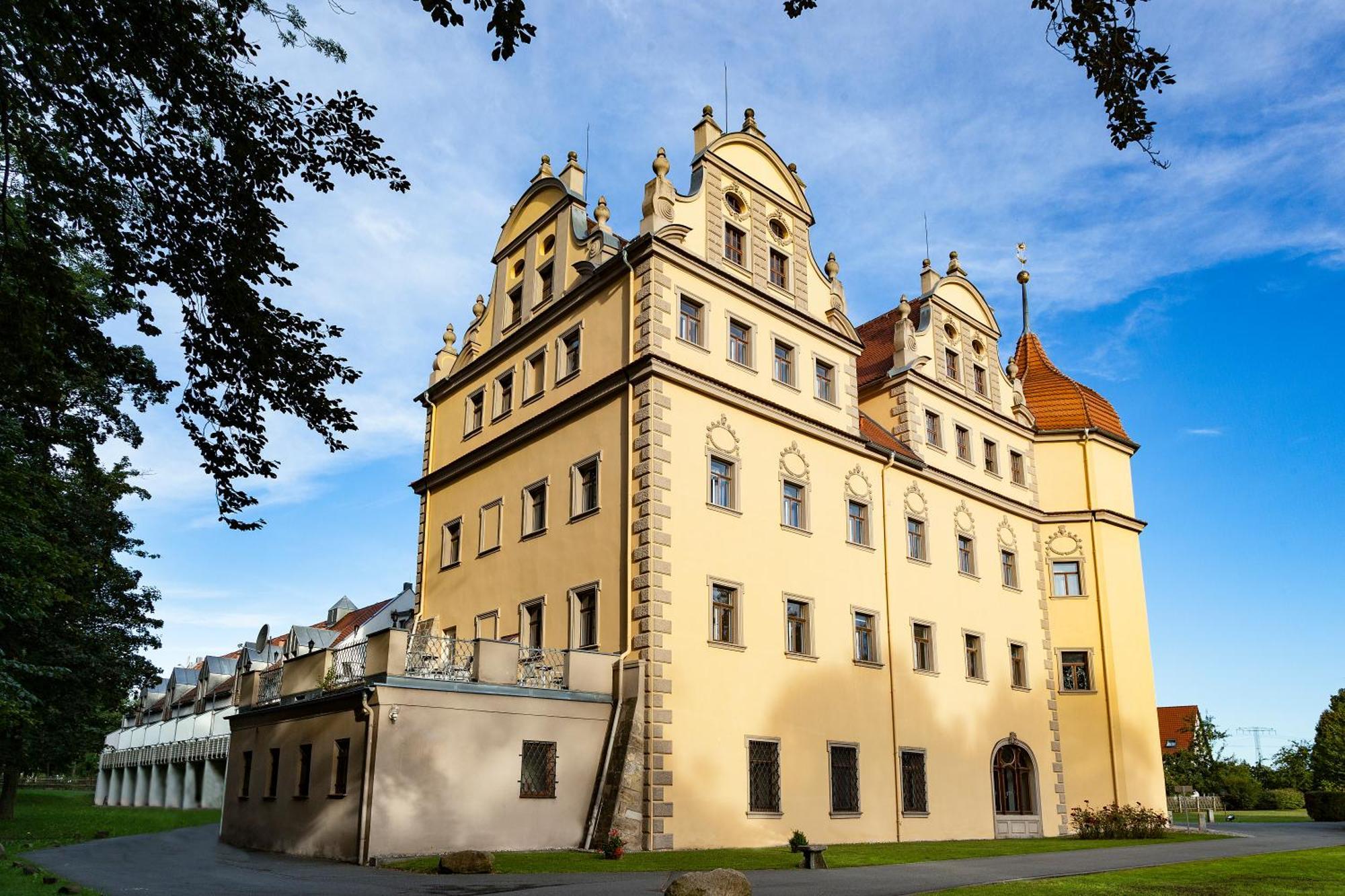 Schlosshotel Althoernitz Bertsdorf Buitenkant foto